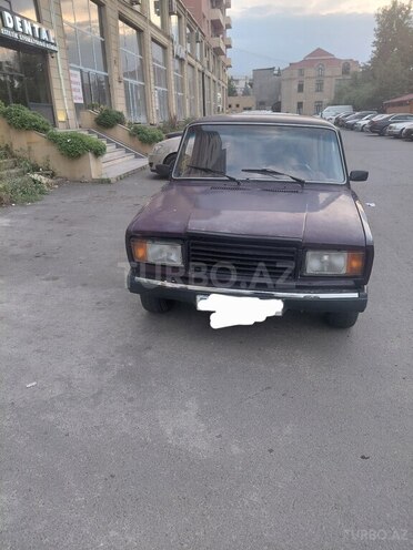 LADA (VAZ) 2107-1