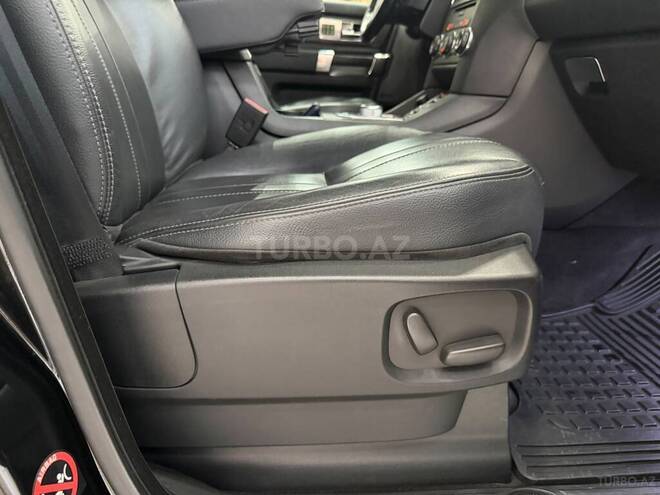 Land Rover Discovery-13