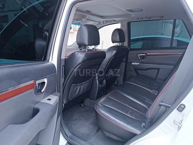 Hyundai Santa Fe-9