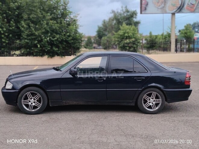 Mercedes C 180-8
