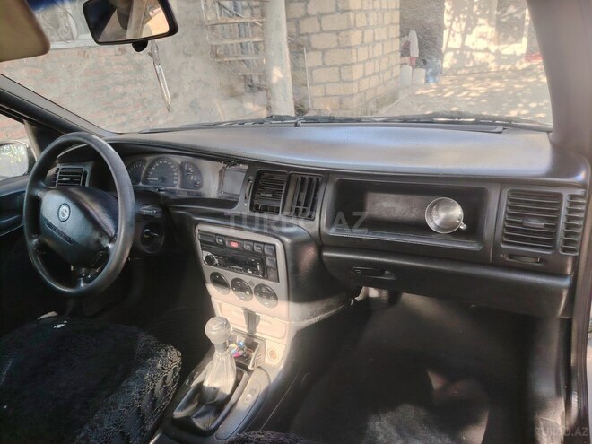 Opel Vectra-6