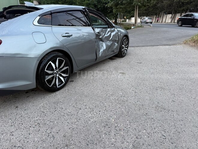 Chevrolet Malibu-6