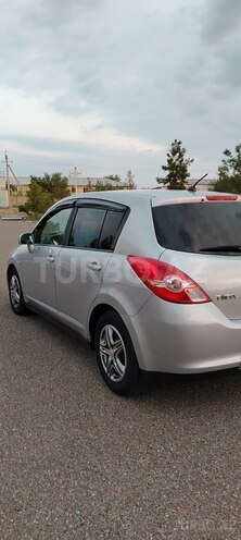 Nissan Tiida-6