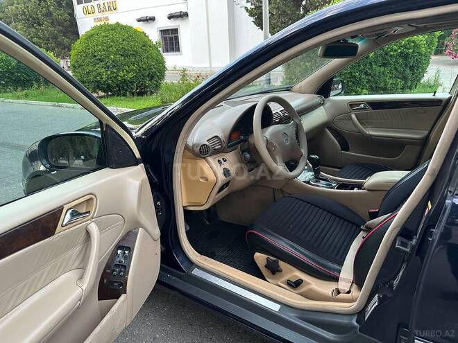 Mercedes C 240-15