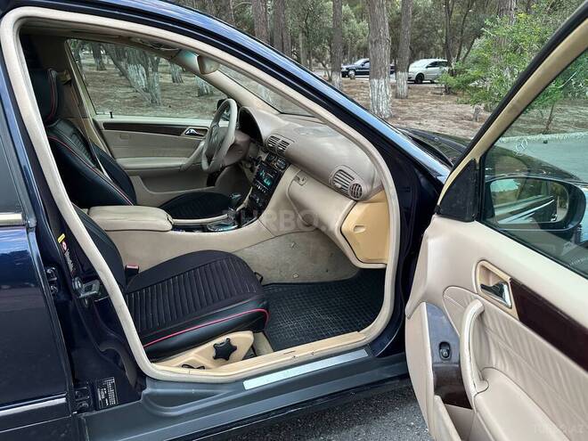 Mercedes C 240-17