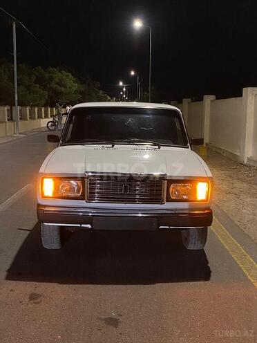 LADA (VAZ) 2107-1