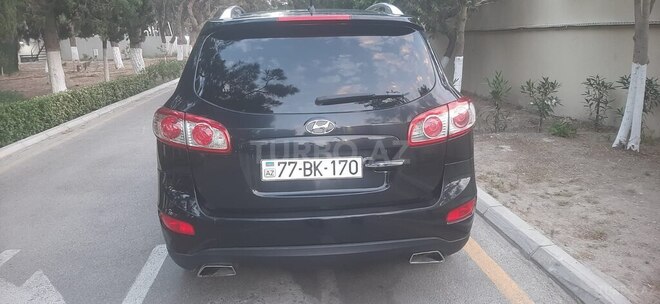 Hyundai Santa Fe-4