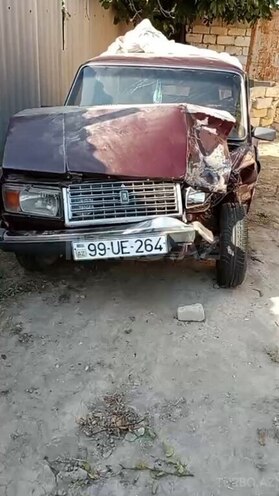LADA (VAZ) 2107-1