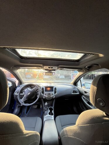 Chevrolet Cruze-7