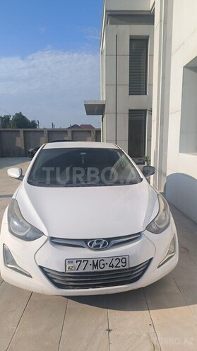 Hyundai Elantra-1