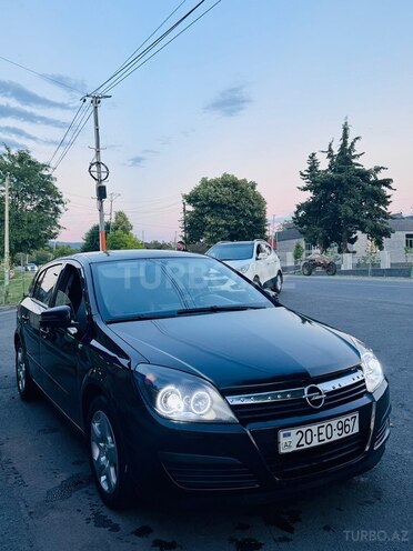 Opel Astra-1