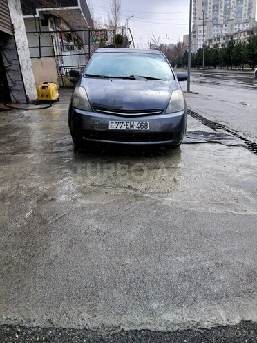 Toyota Prius-1