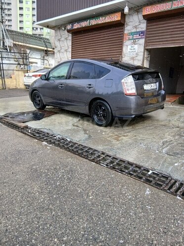 Toyota Prius-6