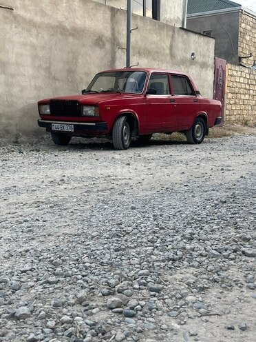 LADA (VAZ) 2107-2