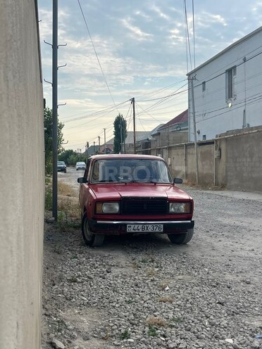 LADA (VAZ) 2107-1