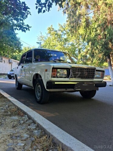 LADA (VAZ) 2107-10