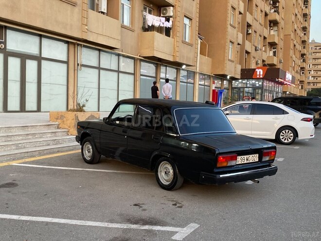 LADA (VAZ) 2107-8