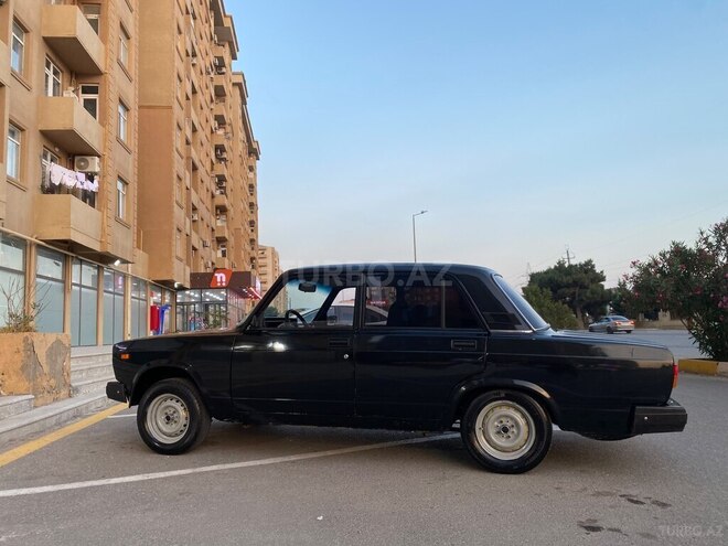 LADA (VAZ) 2107-13