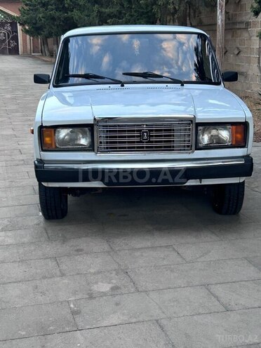LADA (VAZ) 2107-1