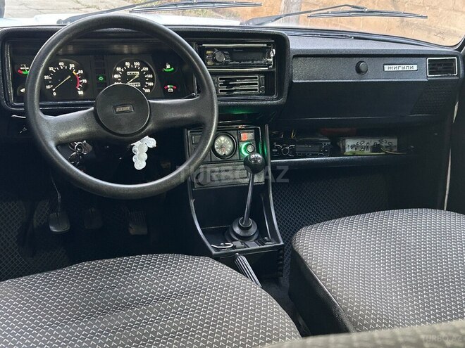 LADA (VAZ) 2107-9