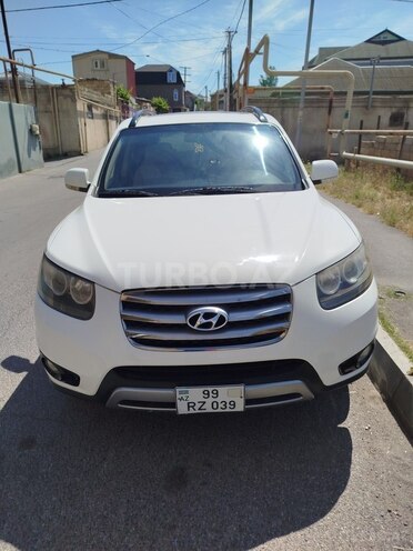 Hyundai Santa Fe-1