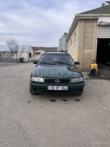 Opel Astra-1