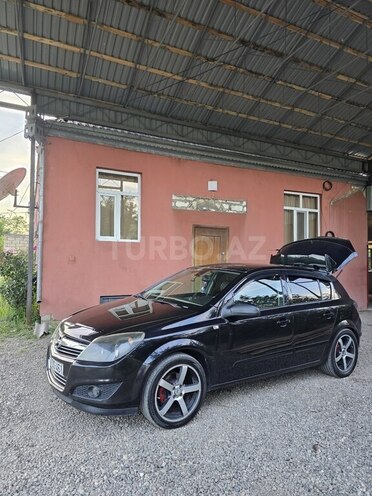 Opel Astra-2