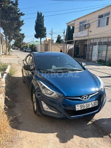 Hyundai Elantra-1