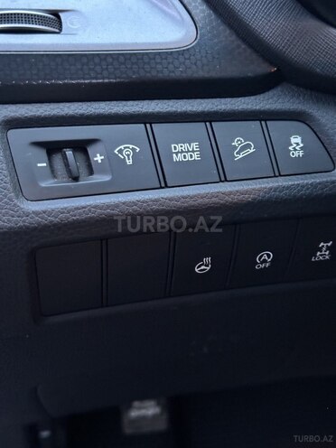Hyundai Santa Fe 2016, 129,000 km - 2.0 l - Zaqatala