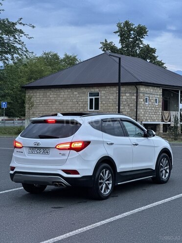 Hyundai Santa Fe 2016, 129,000 km - 2.0 l - Zaqatala