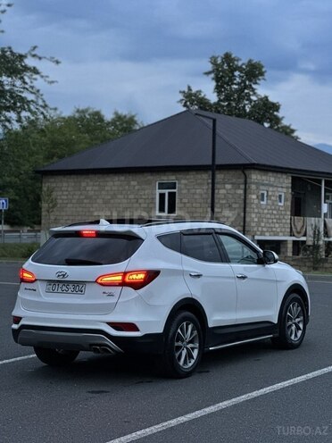Hyundai Santa Fe 2016, 129,000 km - 2.0 l - Zaqatala