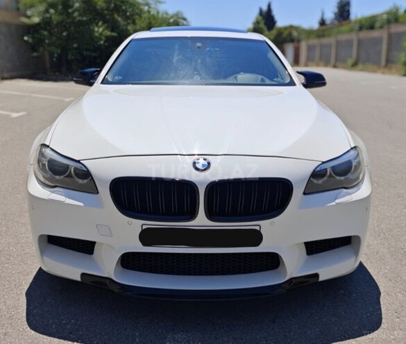 BMW  2015, 255,000 km - 2.0 l - Bakı