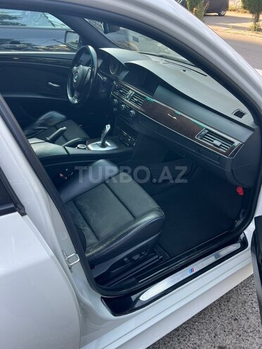BMW 525 2007, 140,000 km - 2.5 л - Bakı