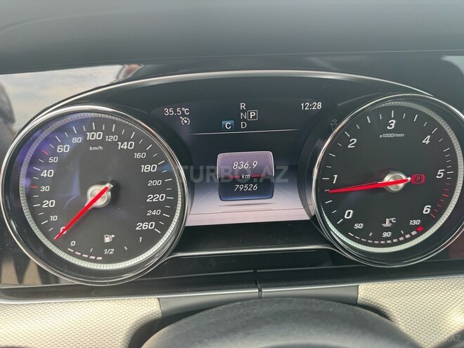 Mercedes E 220 d 2018, 79,526 km - 2.0 l - Bakı