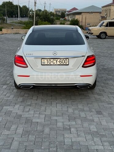 Mercedes E 220 d 2018, 79,526 km - 2.0 l - Bakı