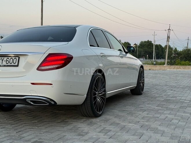 Mercedes E 220 d 2018, 79,526 km - 2.0 l - Bakı