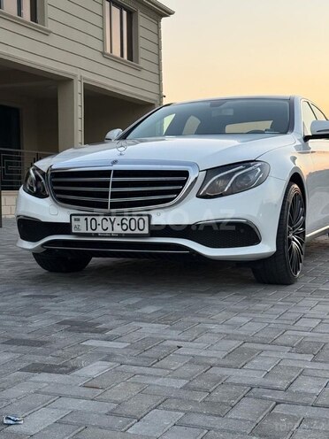Mercedes E 220 d 2018, 79,526 km - 2.0 l - Bakı