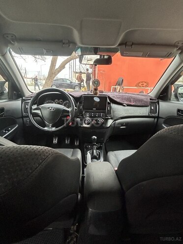 Hyundai i30 2009, 390,000 km - 1.4 l - Ağdaş