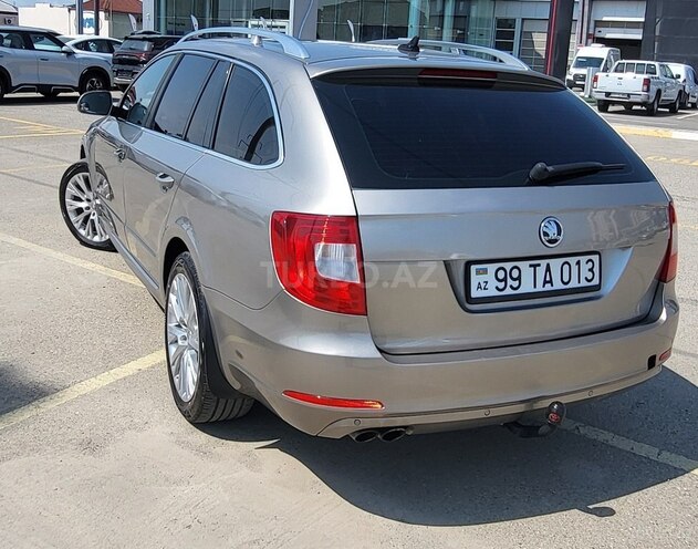 Skoda Superb 2012, 384,000 km - 1.8 л - Bakı