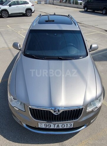 Skoda Superb 2012, 384,000 km - 1.8 л - Bakı