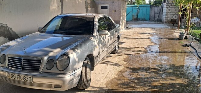 Mercedes E 230 1997, 389,000 km - 2.3 л - Göyçay