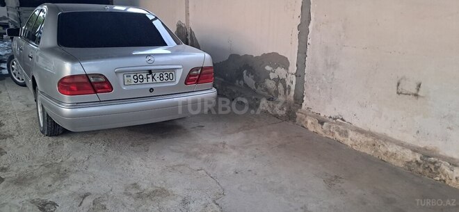 Mercedes E 230 1997, 389,000 km - 2.3 л - Göyçay