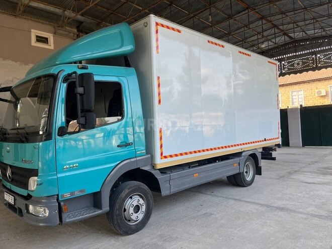 Mercedes Atego 818 2008, 332,000 km - 4.3 л - Kürdəmir