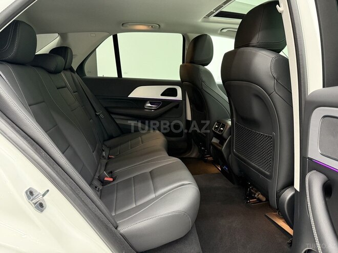 Mercedes  2024, 3,900 km - 2.0 л - Bakı
