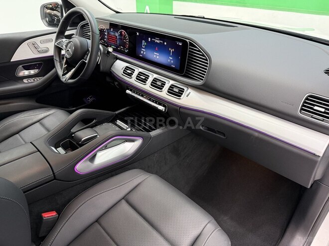 Mercedes  2024, 3,900 km - 2.0 л - Bakı