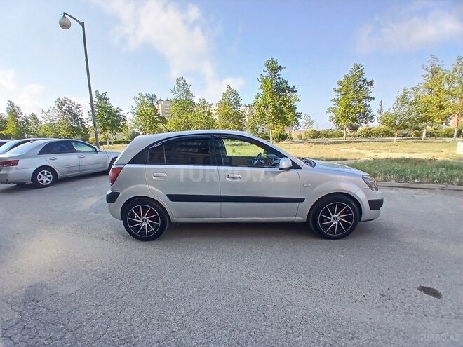 Kia Rio 2006, 318,488 km - 1.4 л - Bakı