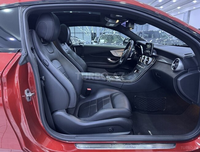 Mercedes C 300 2018, 146,100 km - 2.0 л - Bakı