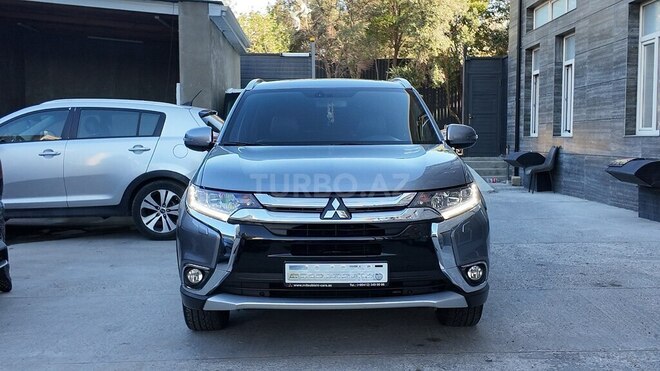 Mitsubishi Outlander