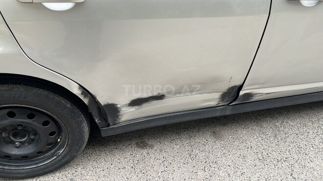 Nissan Tiida 2007, 250,000 km - 1.6 л - Sumqayıt