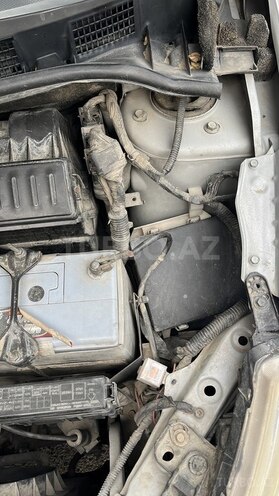 Nissan Tiida 2007, 250,000 km - 1.6 л - Sumqayıt